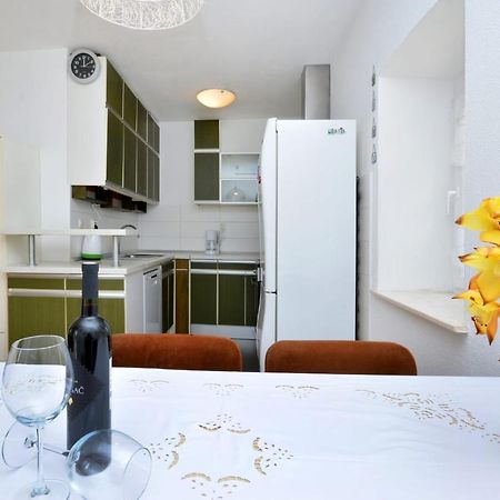 Apartman Vanda Apartment Podstrana Bagian luar foto