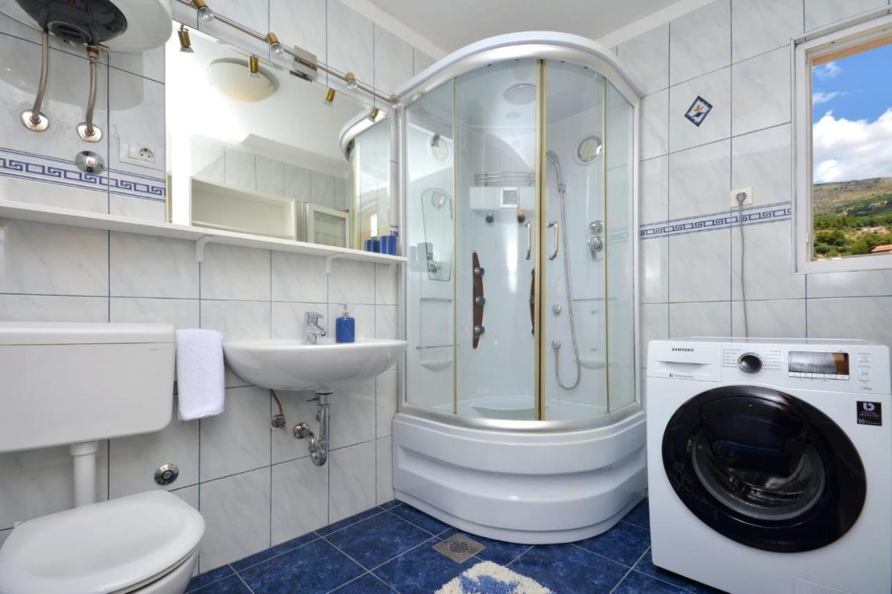 Apartman Vanda Apartment Podstrana Bagian luar foto